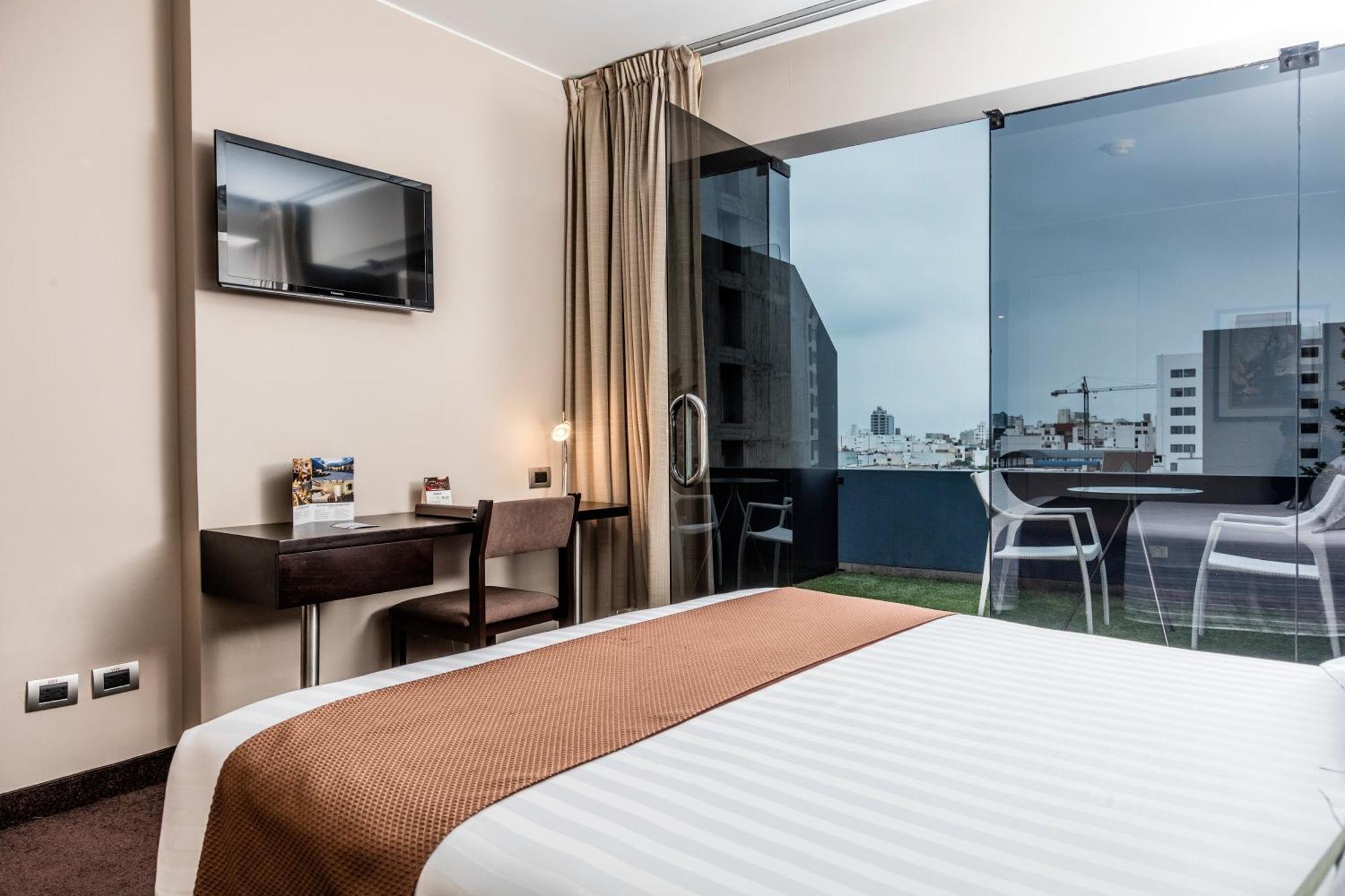 Del Pilar Miraflores Hotel Lima Extérieur photo